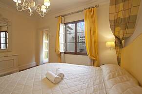 Serristori Palace Residence