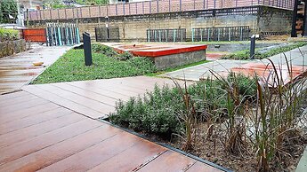 Baan Mai Kradan Hostel Chiang Rai