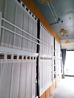 Baan Mai Kradan Hostel Chiang Rai