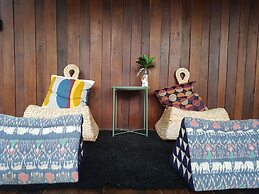 Baan Mai Kradan Hostel Chiang Rai