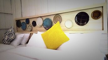 Baan Mai Kradan Hostel Chiang Rai