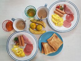 Baan Mai Kradan Hostel Chiang Rai