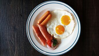 Baan Mai Kradan Hostel Chiang Rai