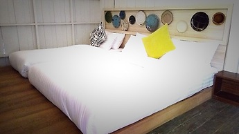 Baan Mai Kradan Hostel Chiang Rai