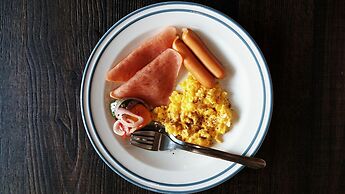 Baan Mai Kradan Hostel Chiang Rai