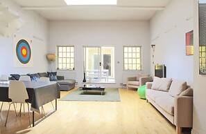 The London Agent The Strand