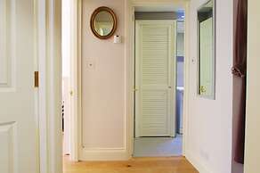 The London Agent Hyde Park King Bed