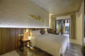 Natee The Riverfront Hotel Kanchanaburi