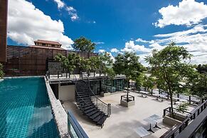 Natee The Riverfront Hotel Kanchanaburi