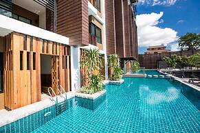 Natee The Riverfront Hotel Kanchanaburi