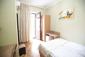 Silver Hotel