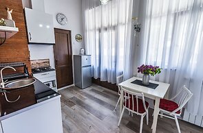 Silver Hotel