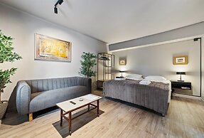 Astro Apartments