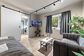Astro Apartments