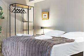 Astro Apartments