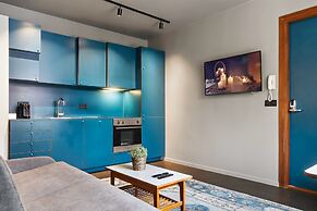 Astro Apartments