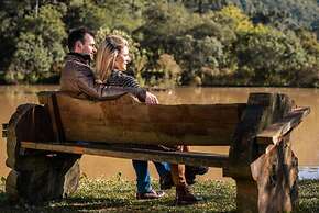 Hotel Fioreze Chalés