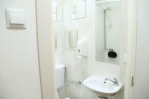 Santos Hostel - Lisbon