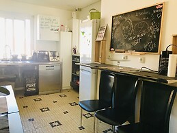 Santos Hostel - Lisbon