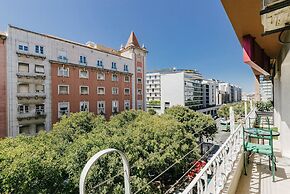 Santos Hostel - Lisbon