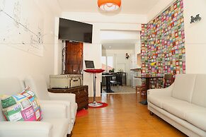 Santos Hostel - Lisbon