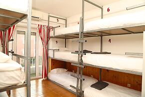 Santos Hostel - Lisbon