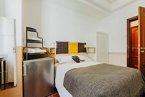 Santos Hostel - Lisbon