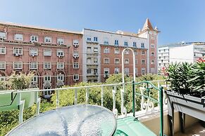 Santos Hostel - Lisbon