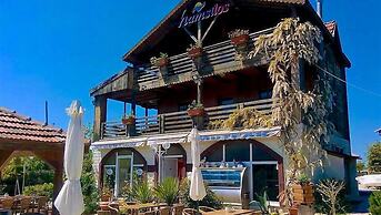 Hamsilos Tatil Koyu & Apart Hotel