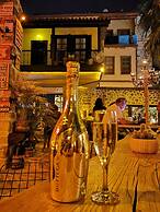 Old House Pub Hotels