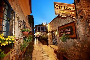 Old House Pub Hotels