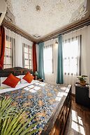 Old House Pub Hotels