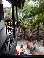 Old House Pub Hotels