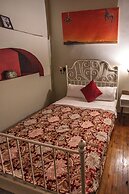 Old House Pub Hotels