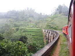 Samadhi Guest Inn Ella