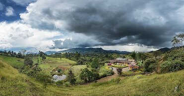 Finca Hotel La Kolorina