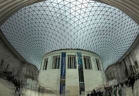 The London Agent Fitzrovia Studio 2