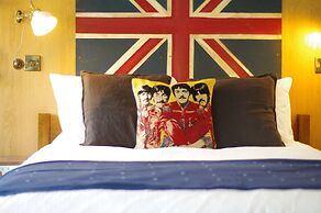 The London Agent Fitzrovia Studio 3