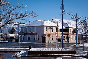 The Brown Pub