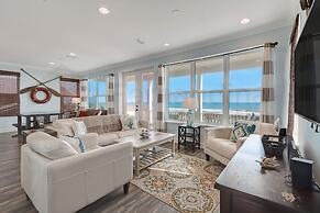 Magnificent Modern Beach House with Ocean View from All Rooms by RedAw