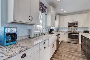 Magnificent Modern Beach House with Ocean View from All Rooms by RedAw