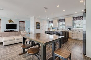 Magnificent Modern Beach House with Ocean View from All Rooms by RedAw