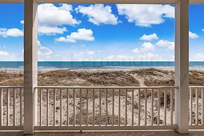 Magnificent Modern Beach House with Ocean View from All Rooms by RedAw