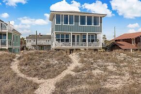 Magnificent Modern Beach House with Ocean View from All Rooms by RedAw
