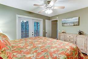 Amelia Landings Condo, Easy Access to the Pool and Short Walk to the B