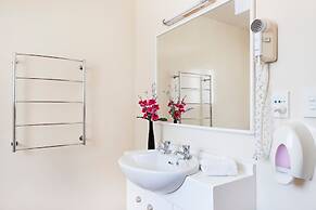 Halswell Lodge - Motel