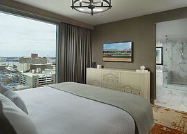 Omni Louisville Hotel
