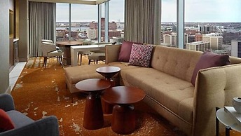 Omni Louisville Hotel