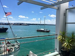 1BR Princes Wharf Seaview Apartment
