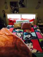 Breakfast at Tiffany's B&B